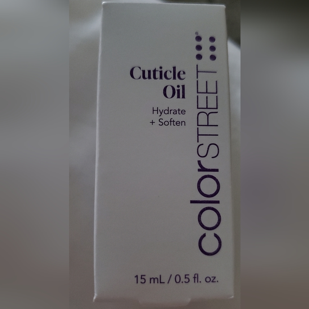 Color Street Cuticle Oil BNIB.